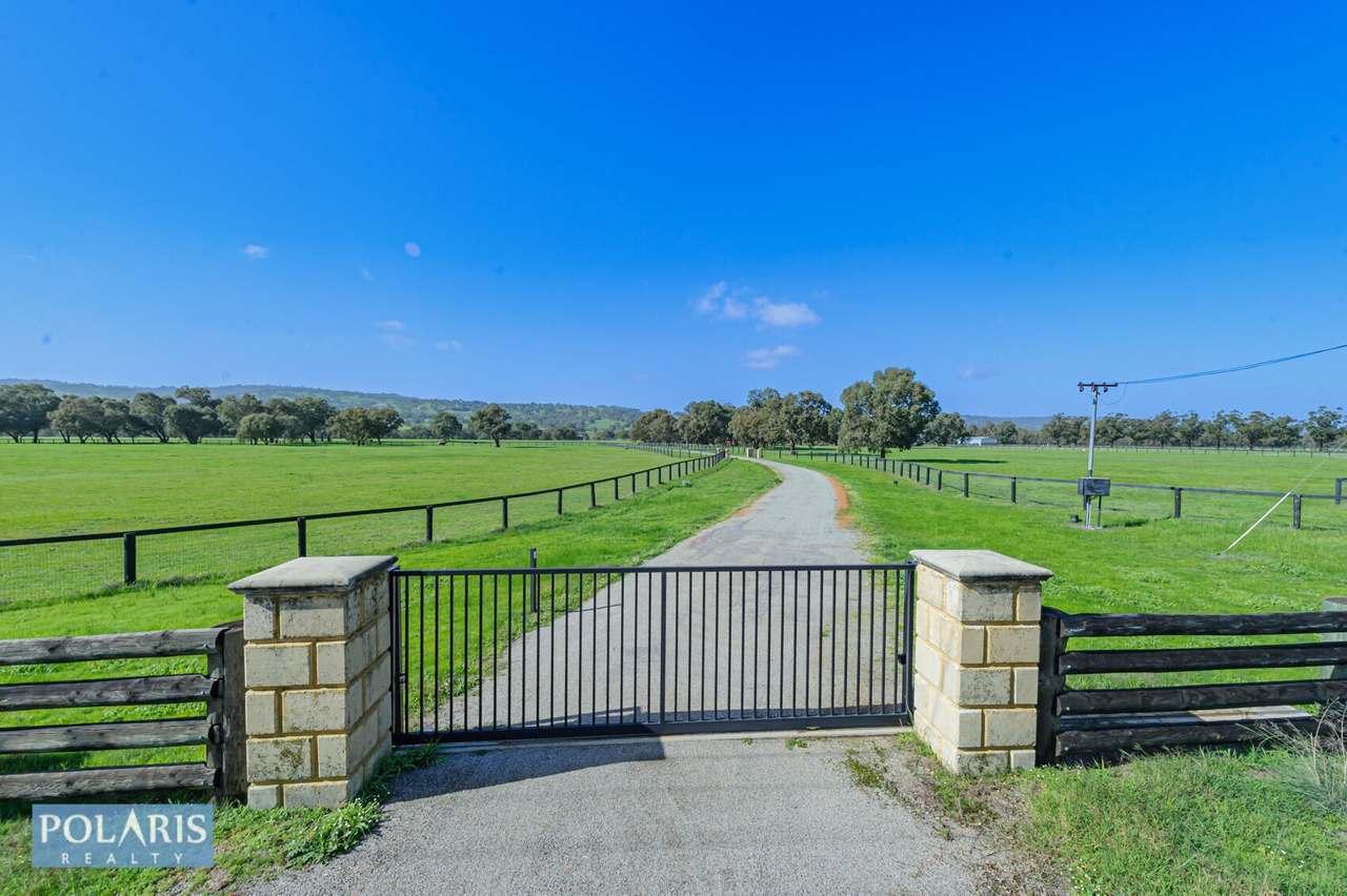61 Ellenbrook Road, Bullsbrook For Sale by Farmbuy.com - image 1