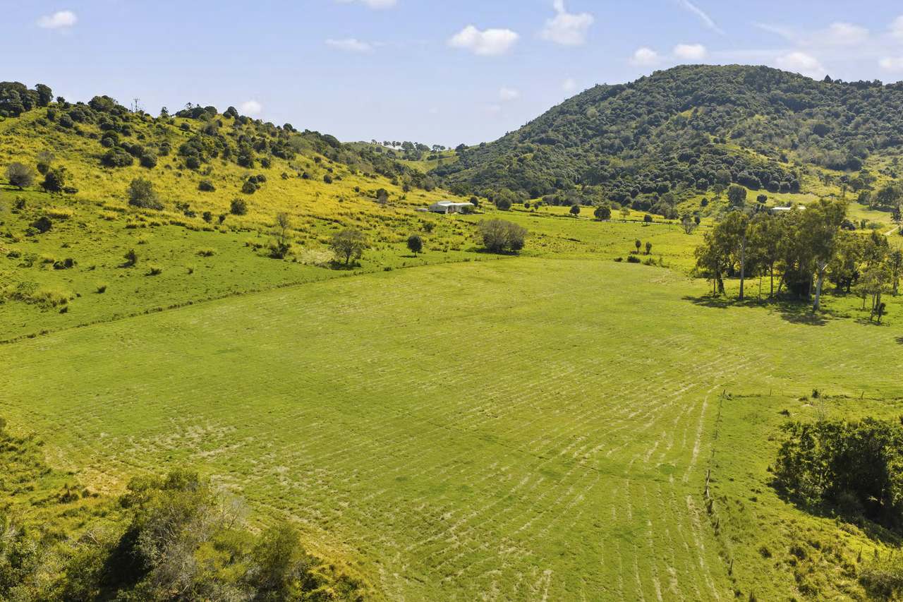 211 Henry Road, Goomboorian For Sale by Farmbuy.com - image 34
