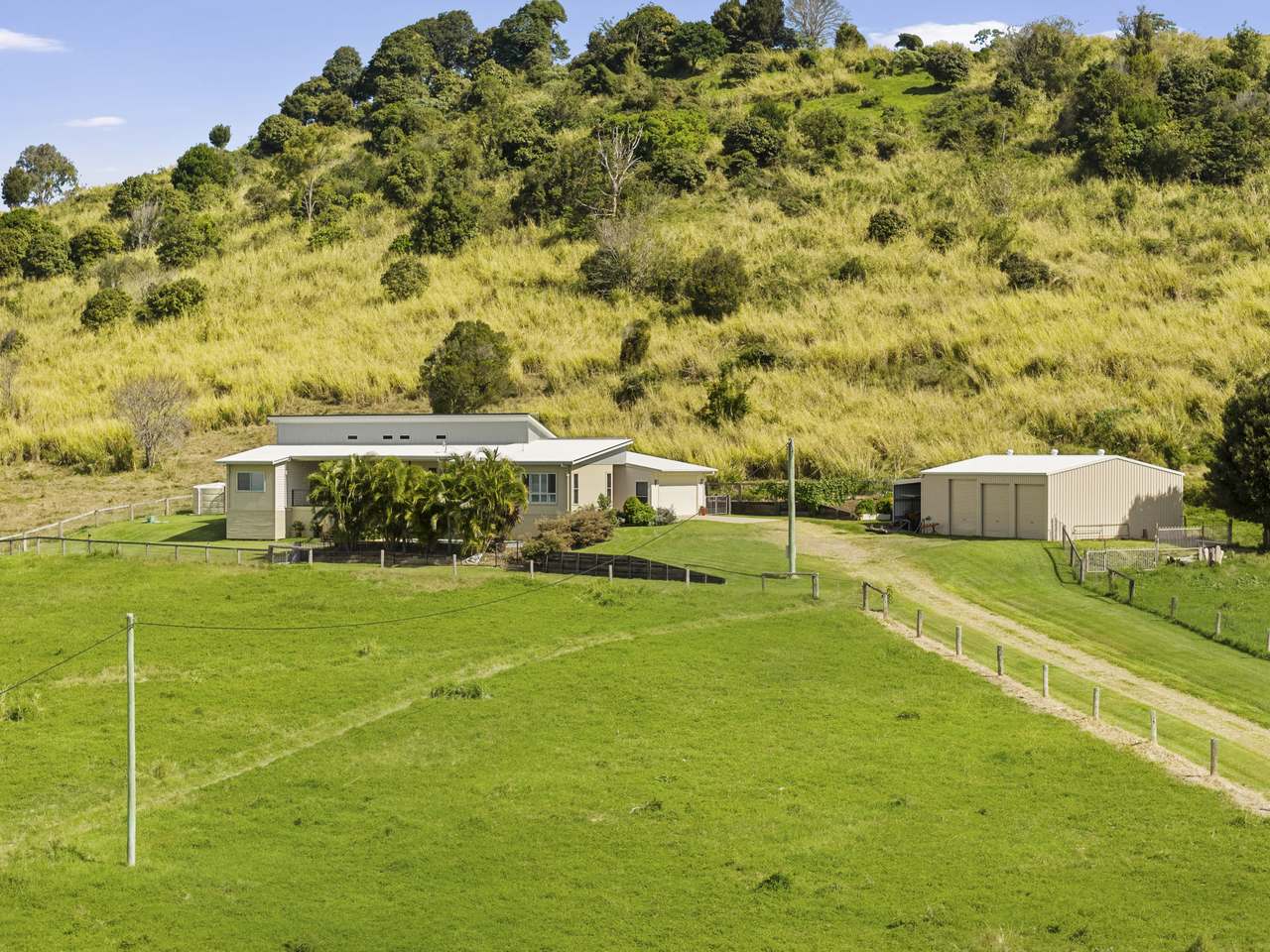211 Henry Road, Goomboorian For Sale by Farmbuy.com - image 6