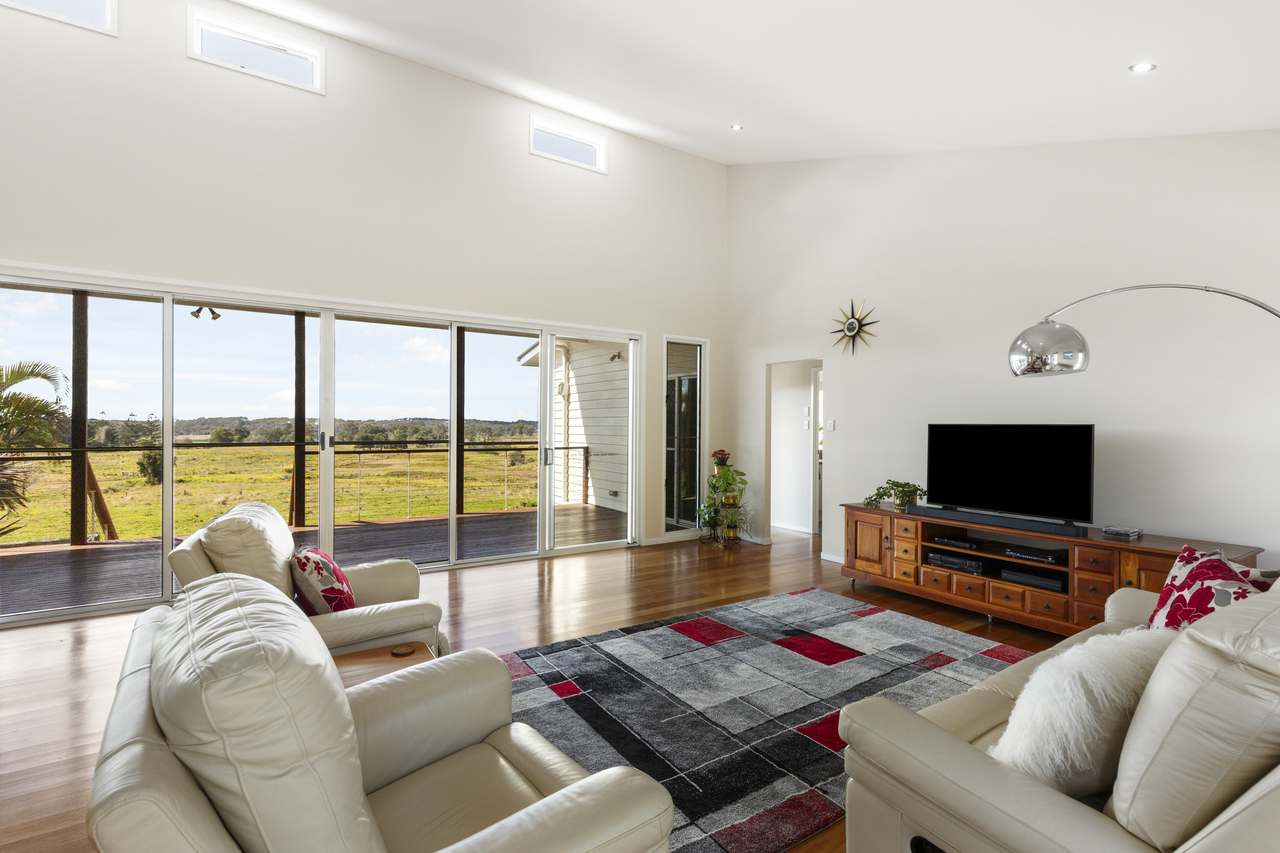 211 Henry Road, Goomboorian For Sale by Farmbuy.com - image 22