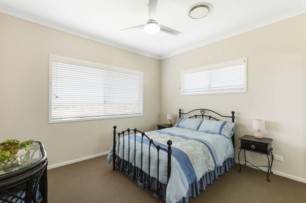 211 Henry Road, Goomboorian For Sale by Farmbuy.com - image 17