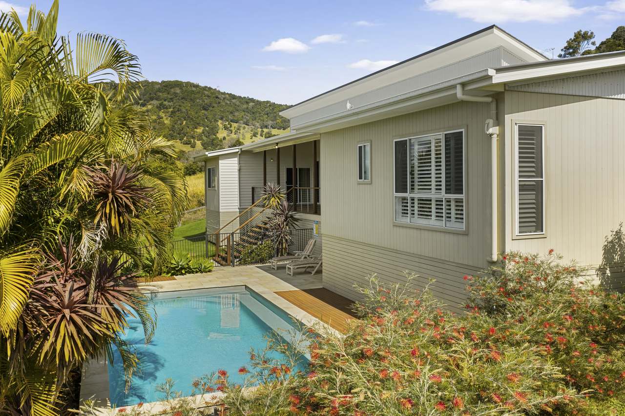 211 Henry Road, Goomboorian For Sale by Farmbuy.com - image 8