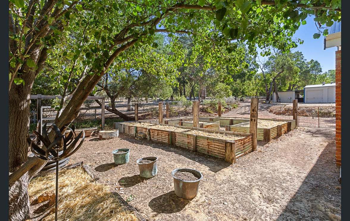 745 Kingston Road, Mount Helena For Sale by Farmbuy.com - image 16