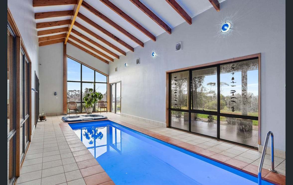 4 Travers Lane, Howth For Sale by Farmbuy.com - image 20
