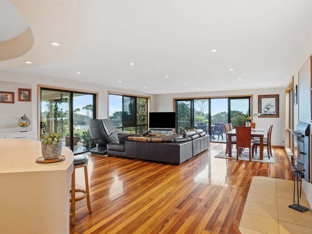 4 Travers Lane, Howth Expressions of Interest by Farmbuy.com - image 7