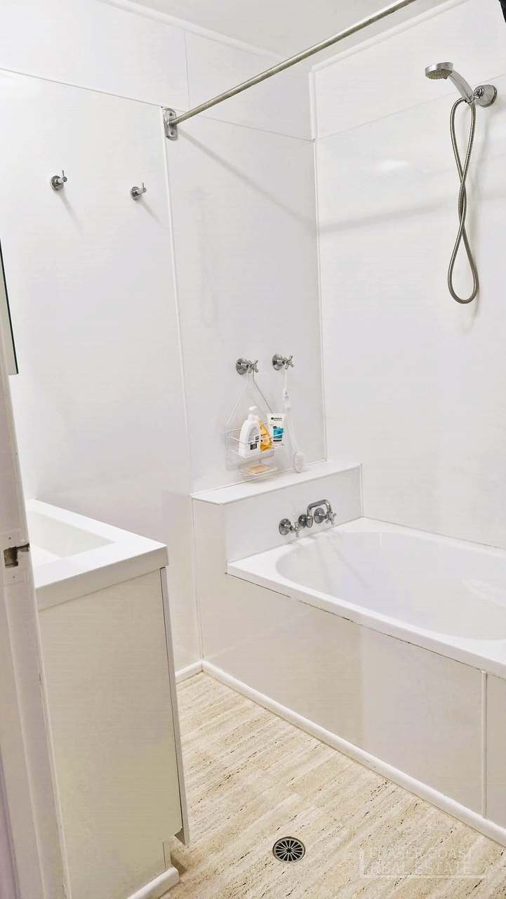 264 Thompson A Road, Woocoo For Sale by Farmbuy.com - image 30