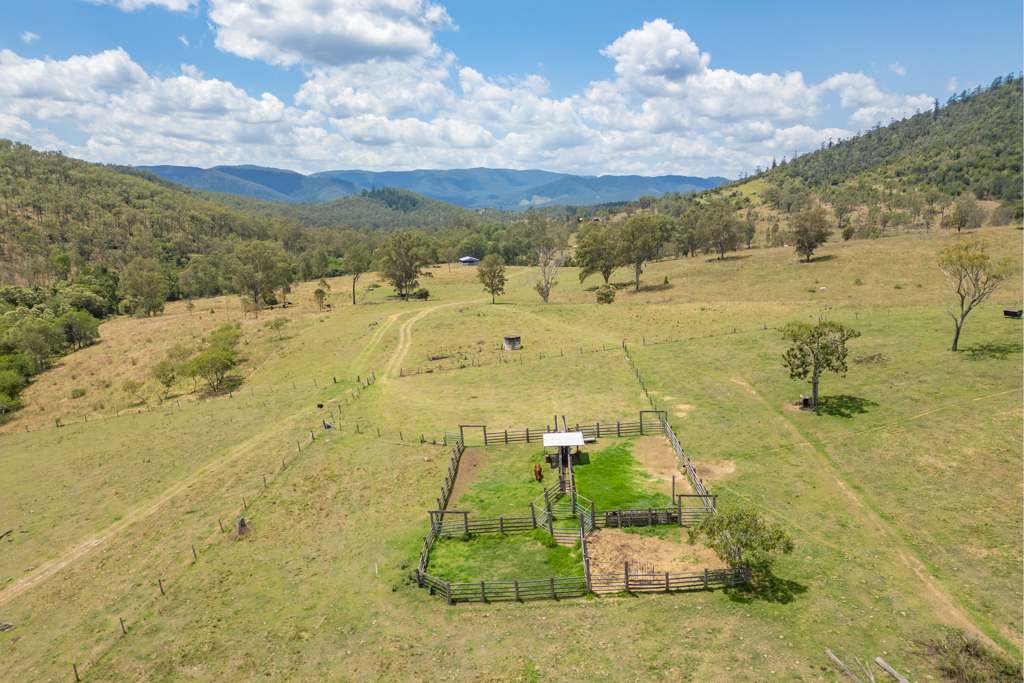 3169 Esk Kilcoy Road, Hazeldean For Sale by Farmbuy.com - image 10