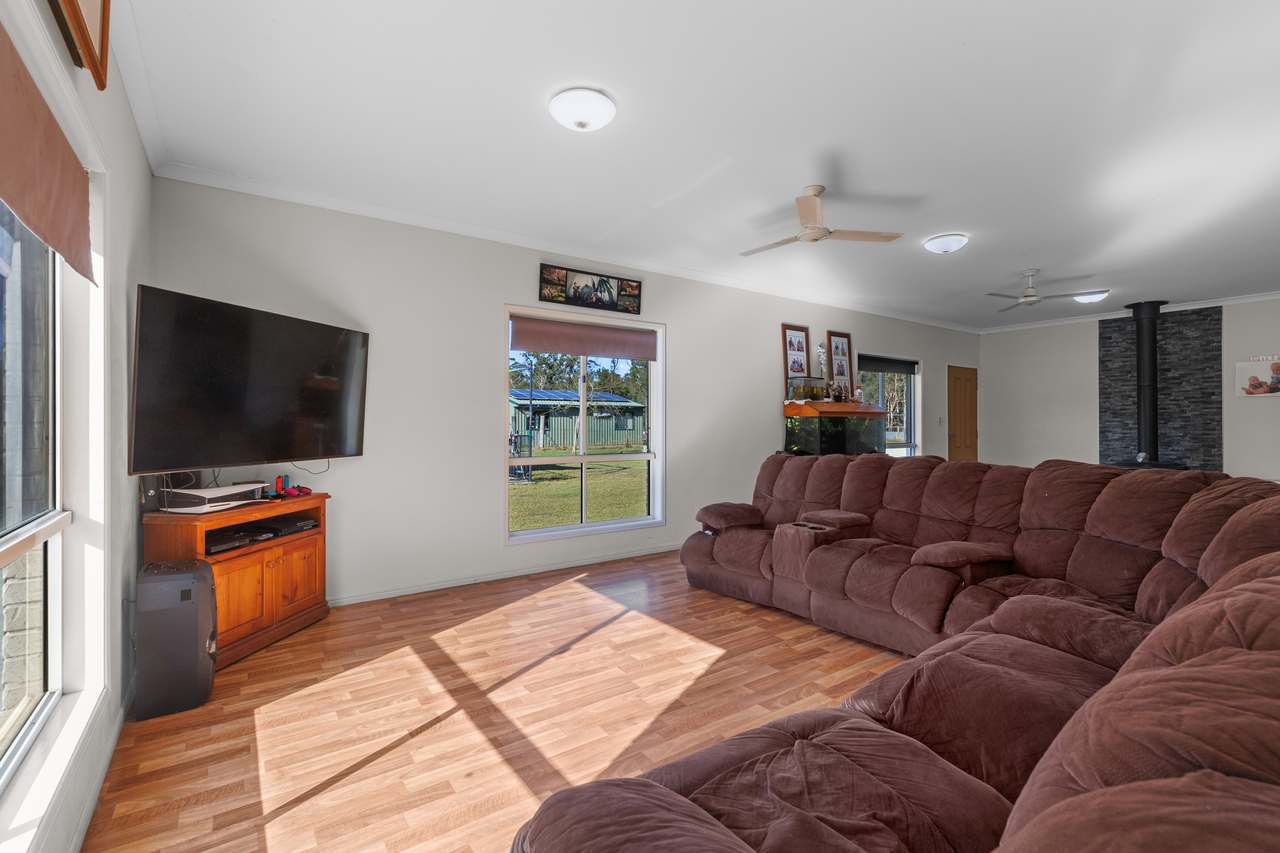 423 Wards Road, Glenwood For Sale by Farmbuy.com - image 4
