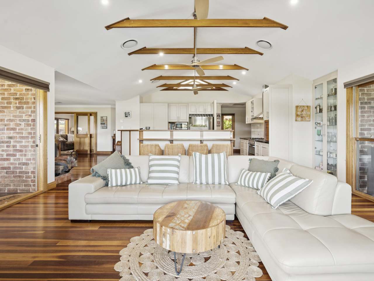 562 Taylors Arm Road, Congarinni For Sale by Farmbuy.com - image 2