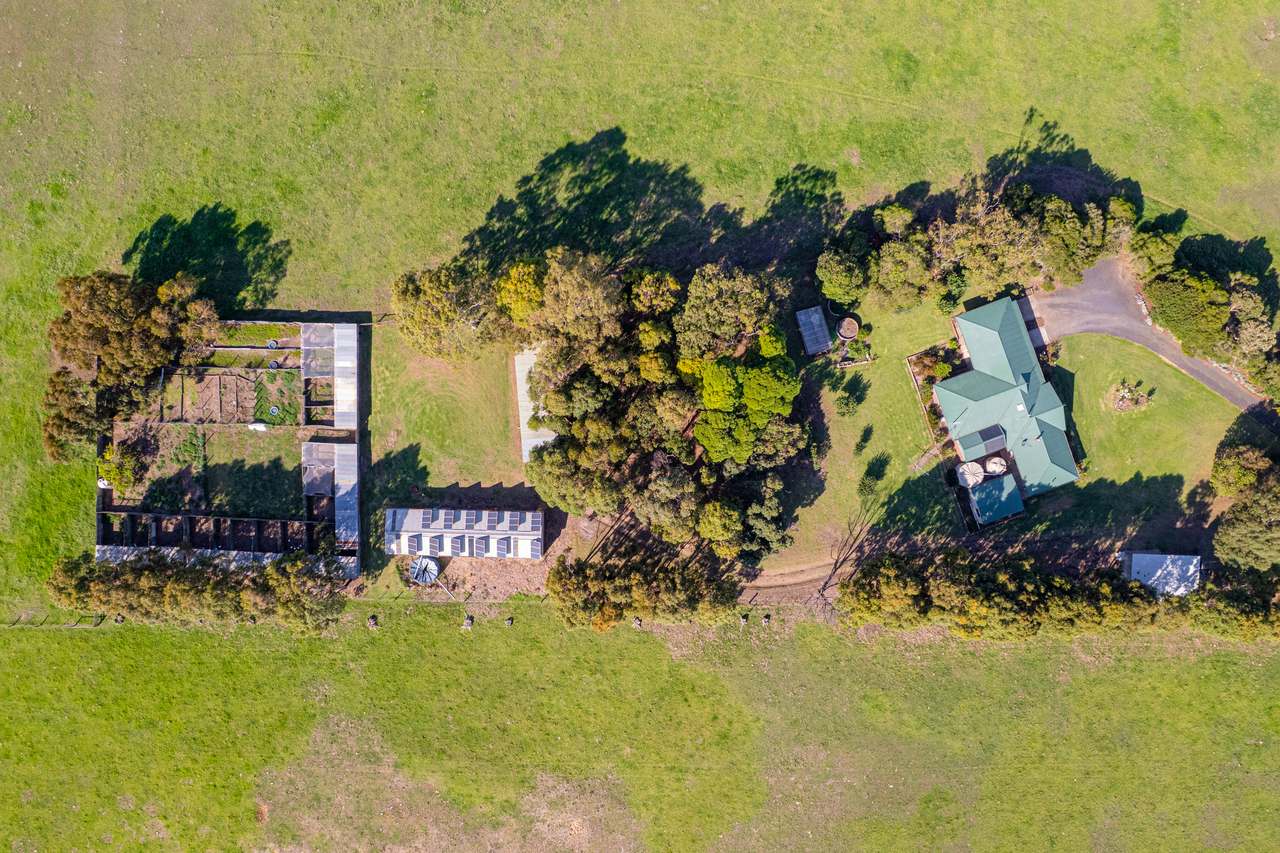 51 Stevenson Road, Suttontown  For Sale by Farmbuy.com - image 2