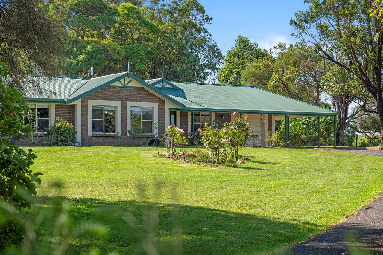 51 Stevenson Road, Suttontown  For Sale by Farmbuy.com - image 3