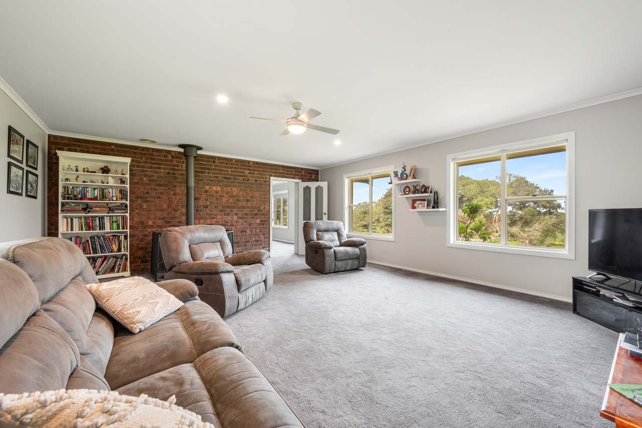 51 Stevenson Road, Suttontown  For Sale by Farmbuy.com - image 2