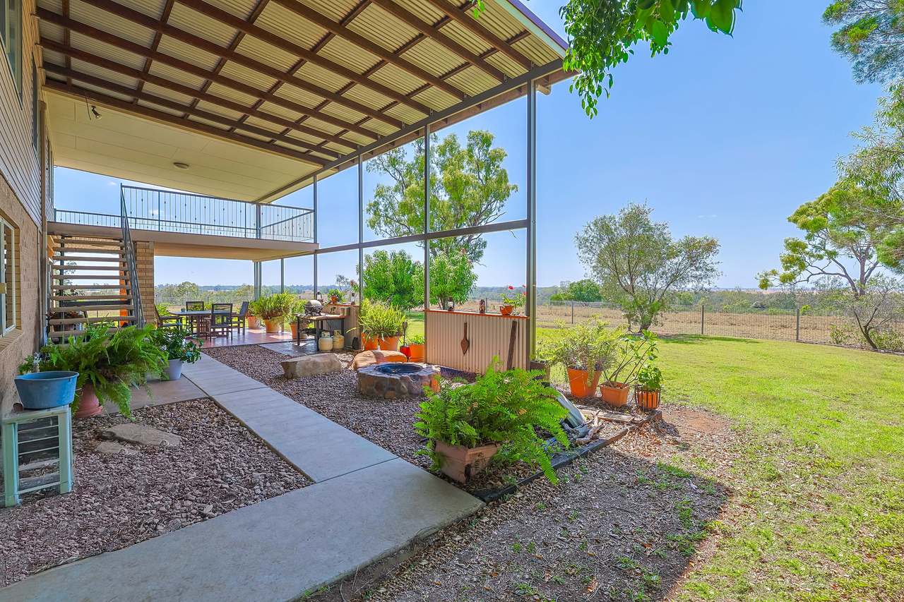 2365 Riley’s Crossing Road, Comet  Auction by Farmbuy.com - image 16