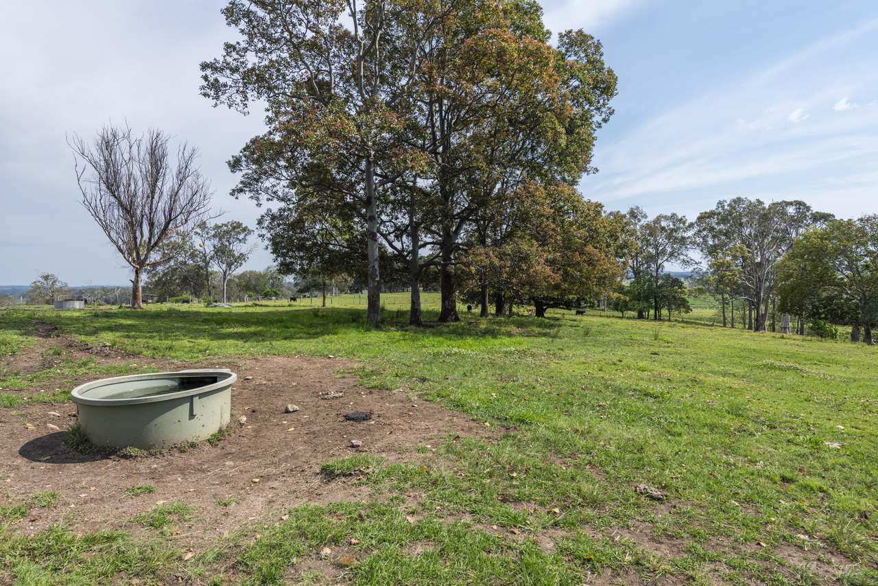 2351 Lawrence Road , Lower Southgate Auction by Farmbuy.com - image 24
