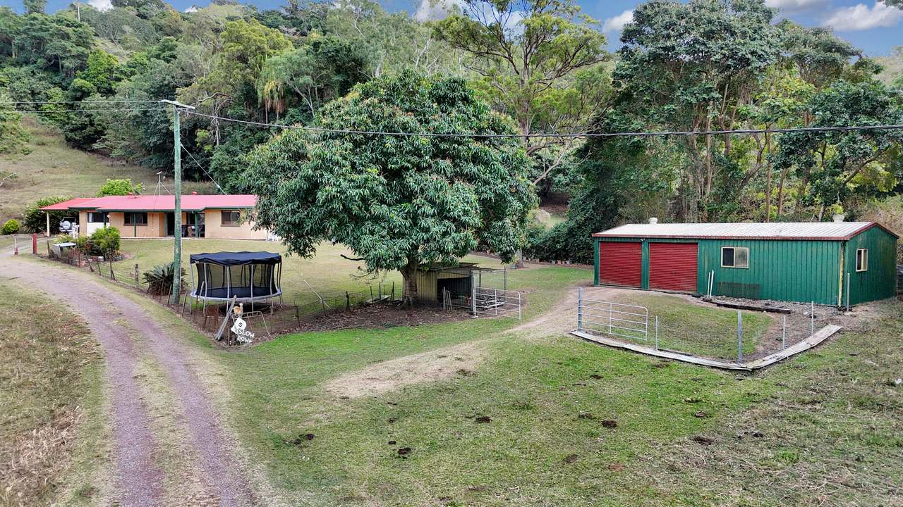 91901 Bruce Highway, ALLIGATOR CREEK For Sale by Farmbuy.com - image 2