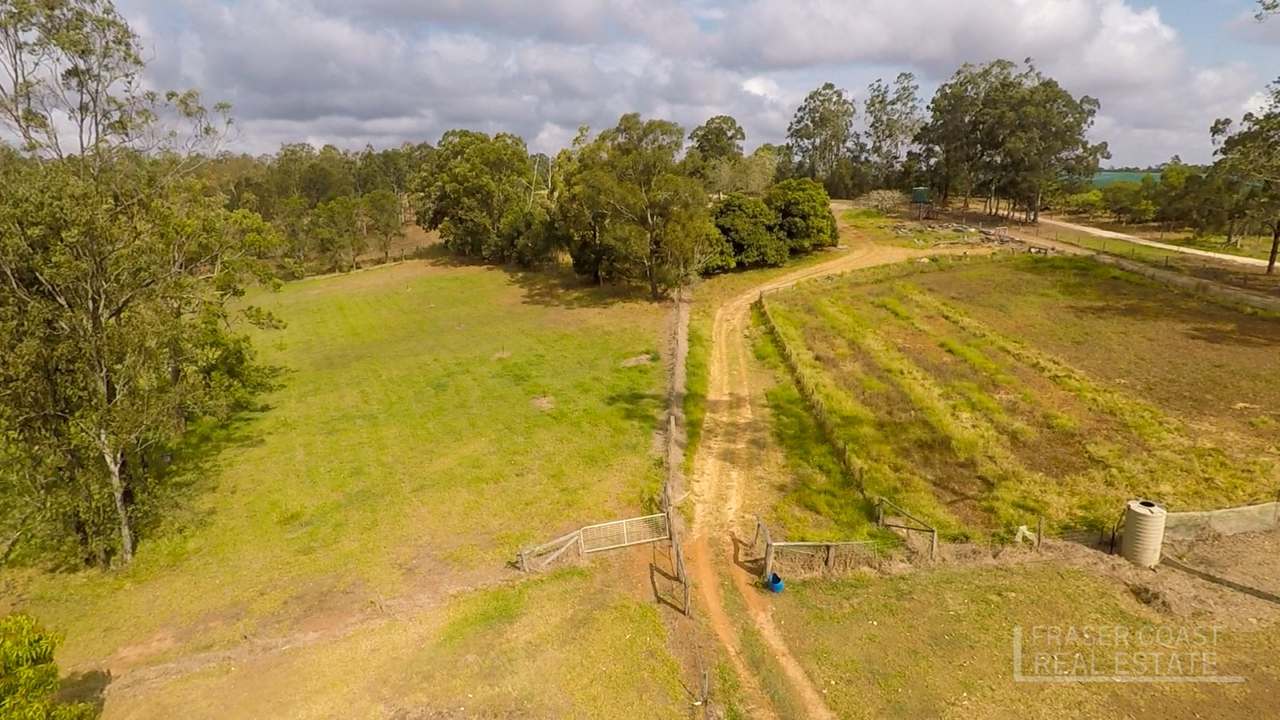 100 Balandinas Drive, Tiaro For Sale by Farmbuy.com - image 35