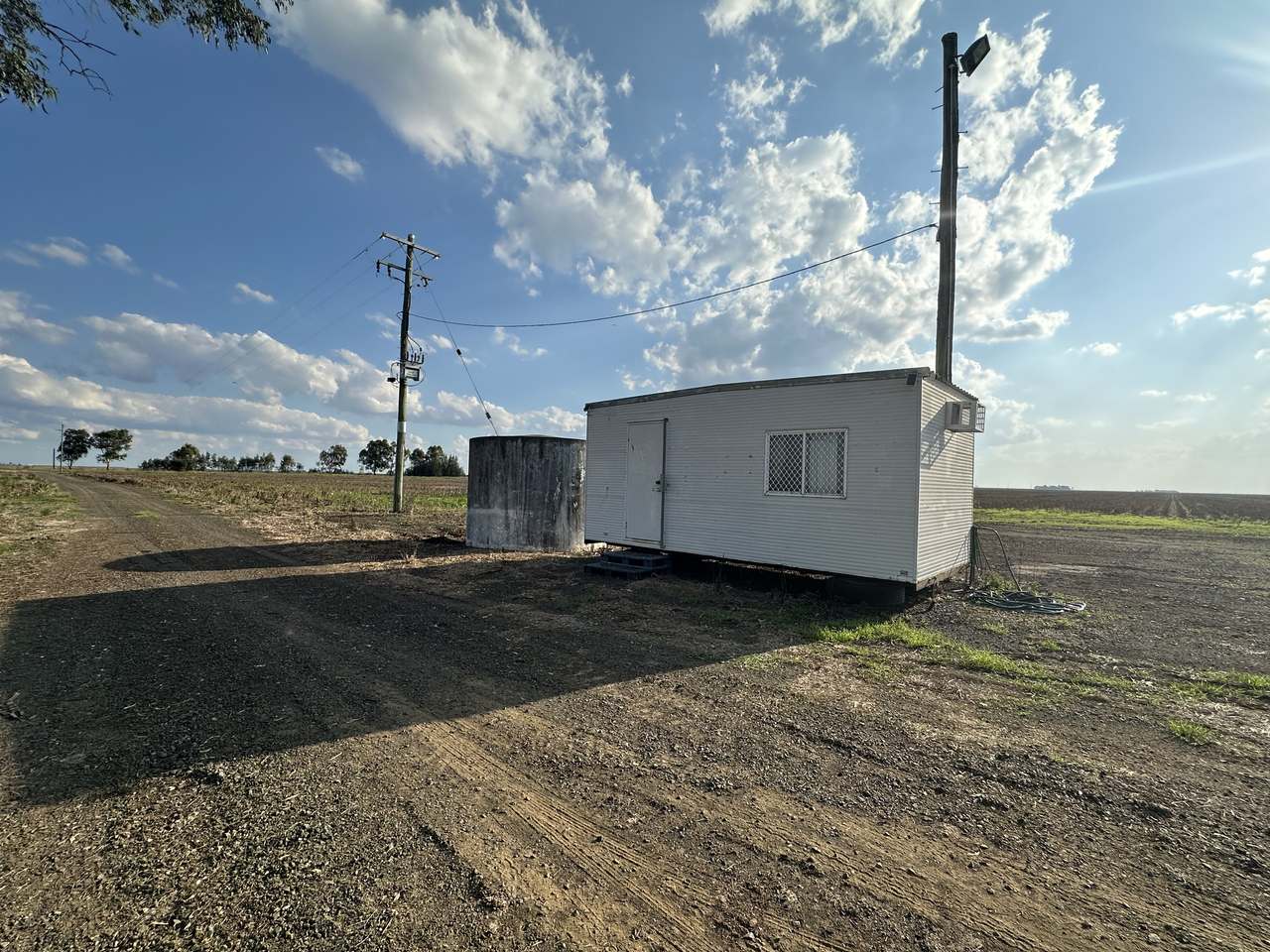 2094 West Prairie Road, West Prairie For Sale by Farmbuy.com - image 4