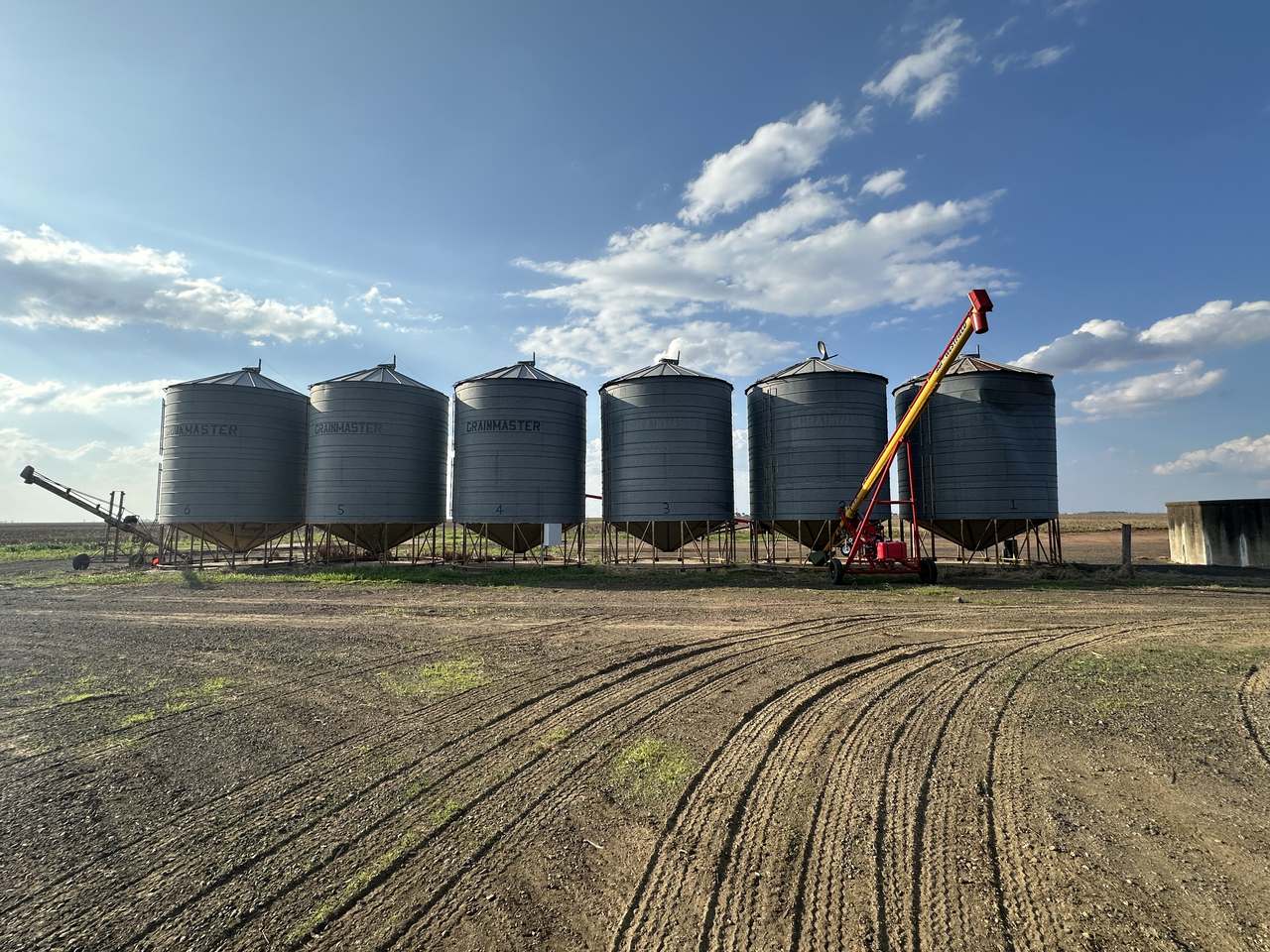 2094 West Prairie Road, West Prairie For Sale by Farmbuy.com - image 5