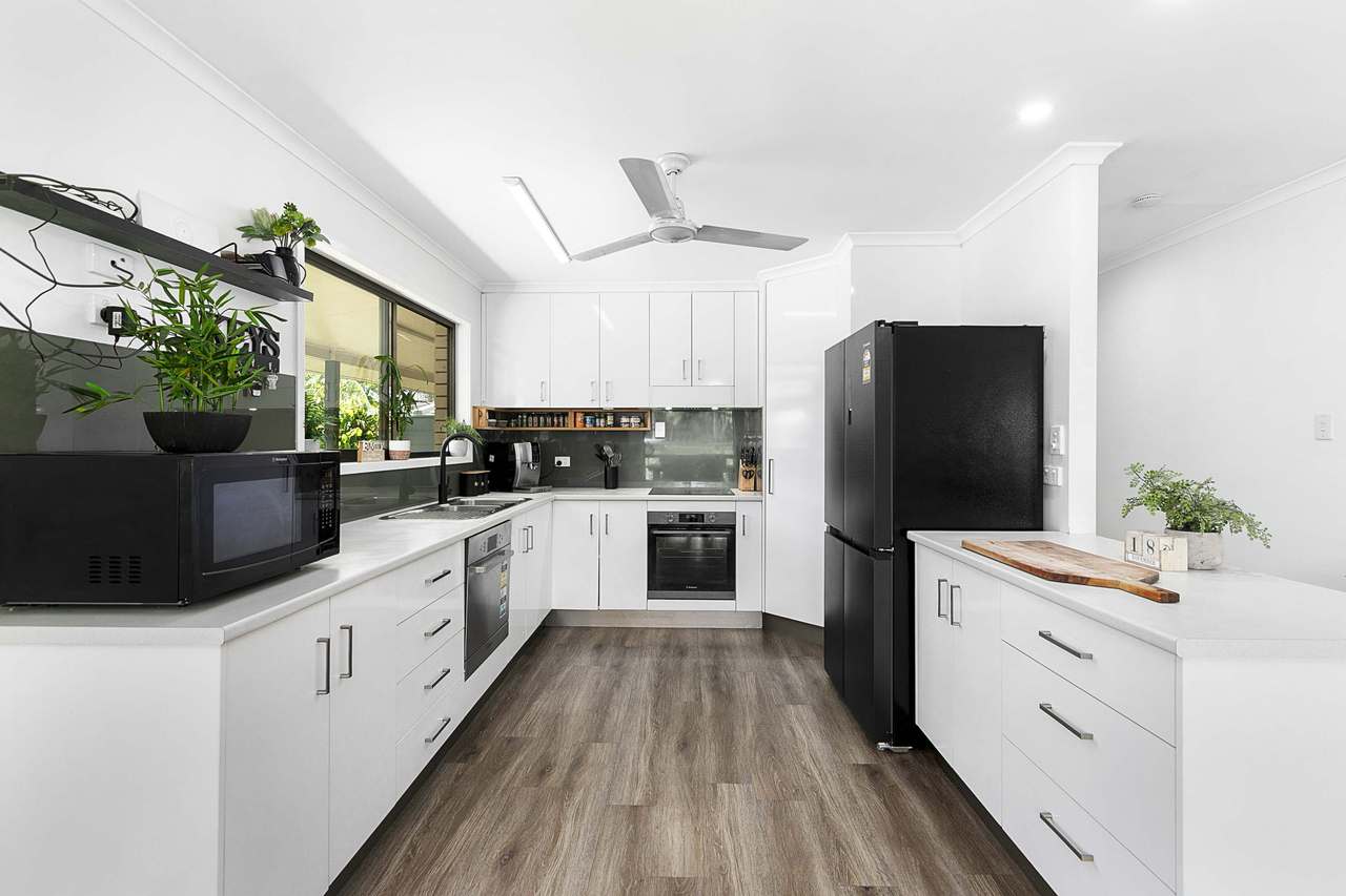 10 Kellys lane, Tiaro For Sale by Farmbuy.com - image 12