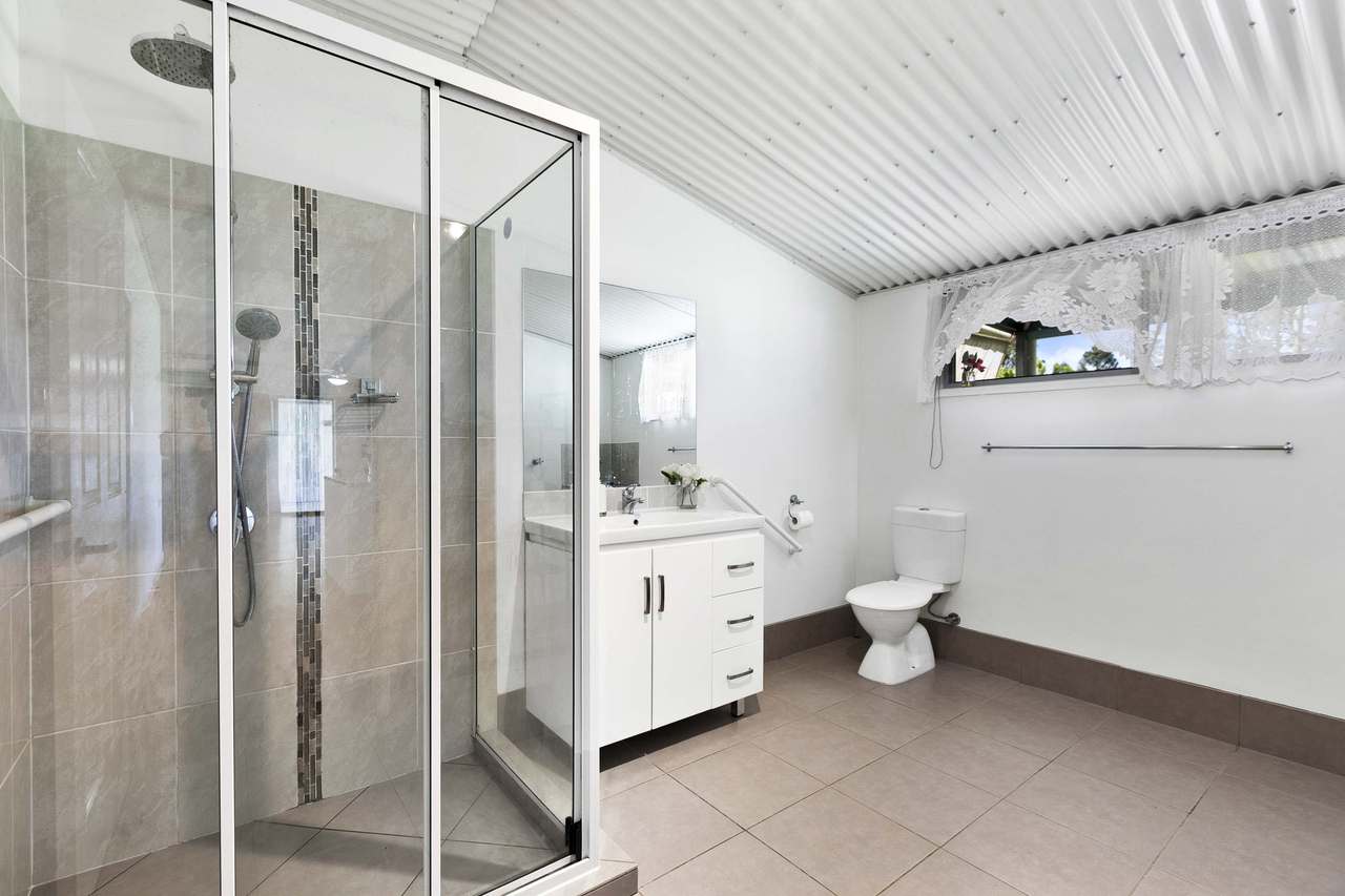 10 Kellys lane, Tiaro For Sale by Farmbuy.com - image 21