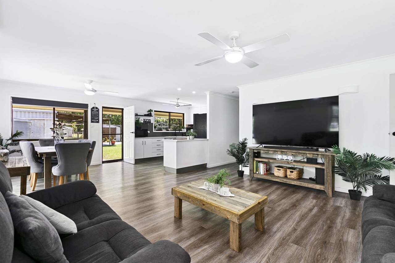 10 Kellys lane, Tiaro For Sale by Farmbuy.com - image 11
