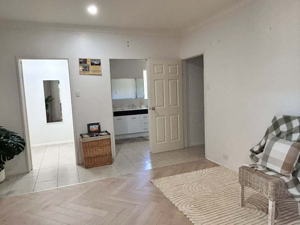 190 Old Dalrymple Road, Breddan For Sale by Farmbuy.com - image 9