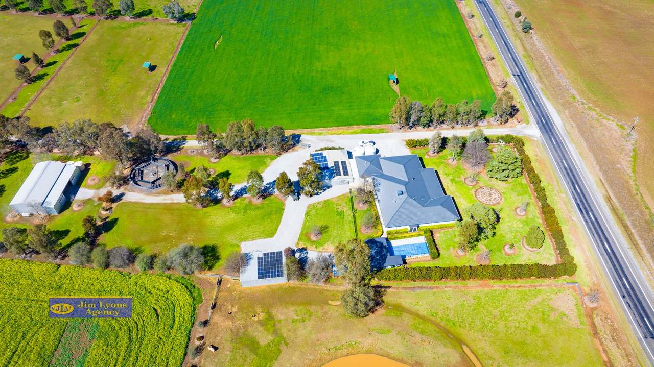 2226 Manilla Road, Tamworth For Sale by Farmbuy.com - image 2