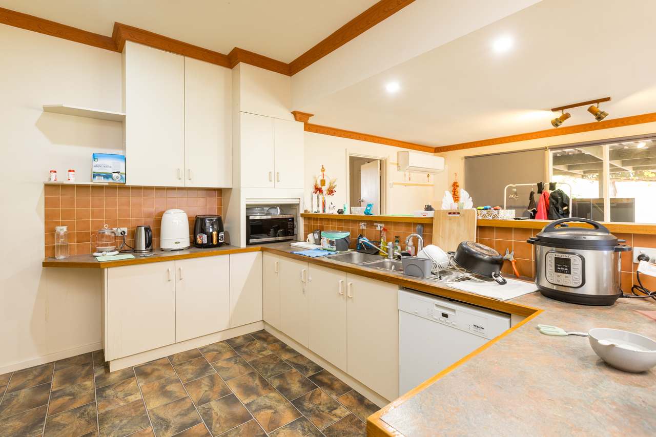 7 Leachs Road , Red Cliffs For Sale by Farmbuy.com - image 15