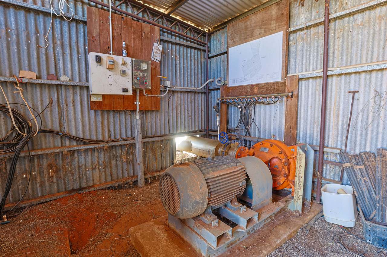 7 Leachs Road , Red Cliffs For Sale by Farmbuy.com - image 8