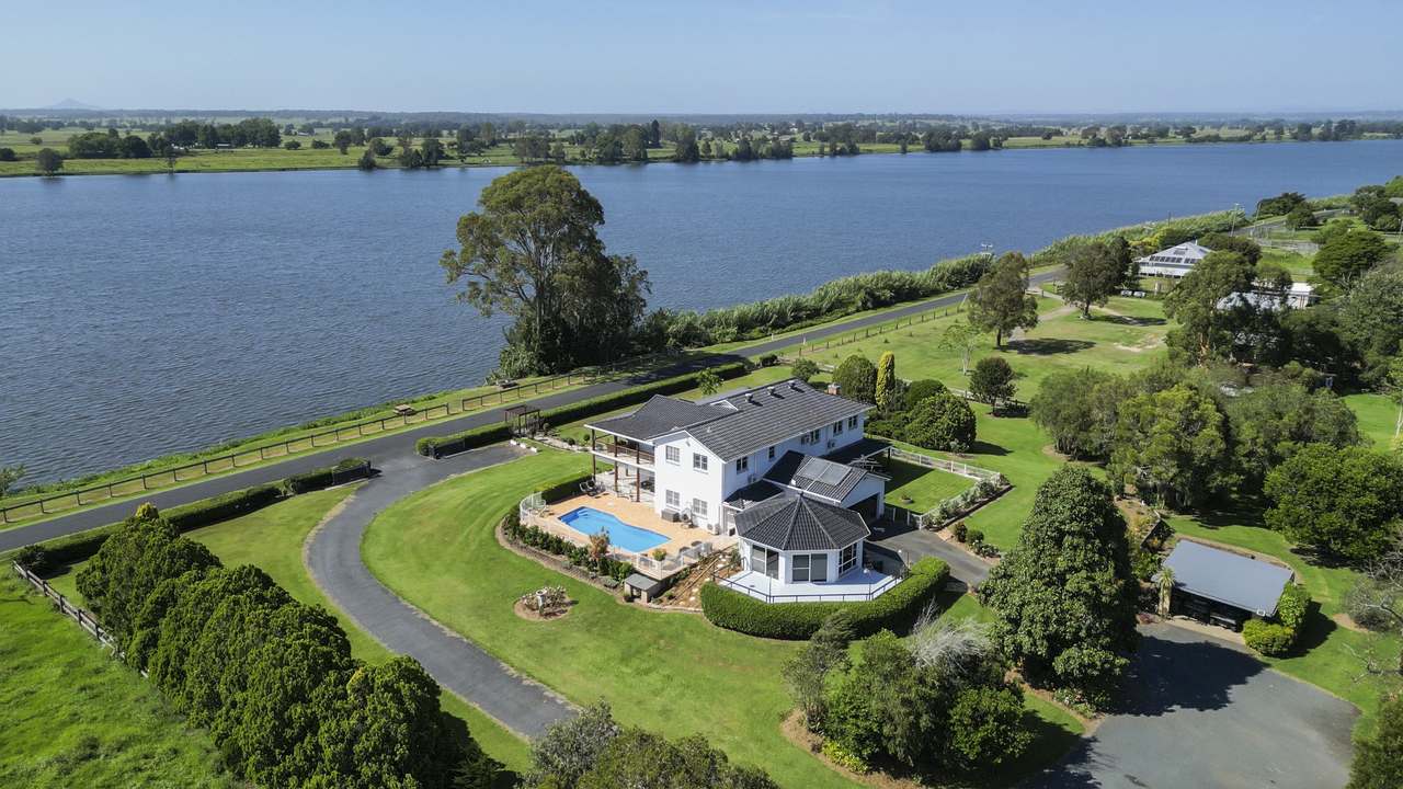 467 Great Marlow Road, Great Marlow For Sale by Farmbuy.com - image 1