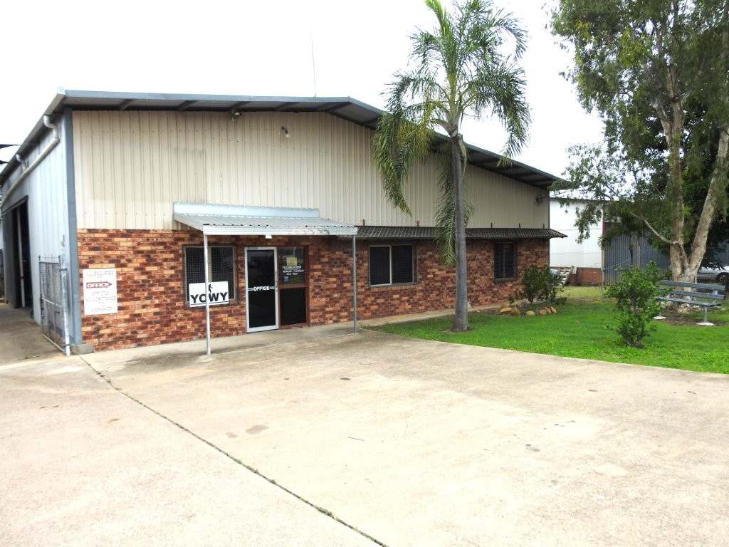 22 Rainbow Road, Charters Towers For Sale by Farmbuy.com - image 2