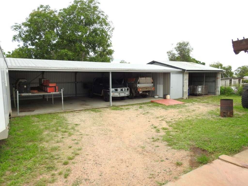 22 Rainbow Road, Charters Towers For Sale by Farmbuy.com - image 27