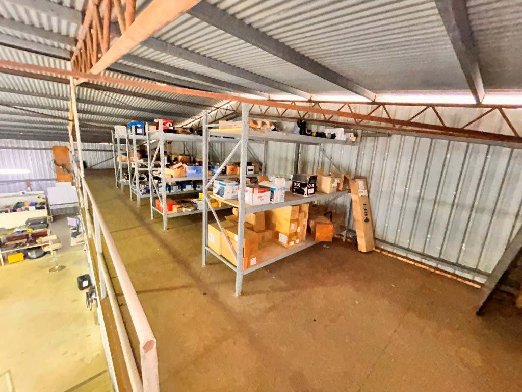 22 Rainbow Road, Charters Towers For Sale by Farmbuy.com - image 17