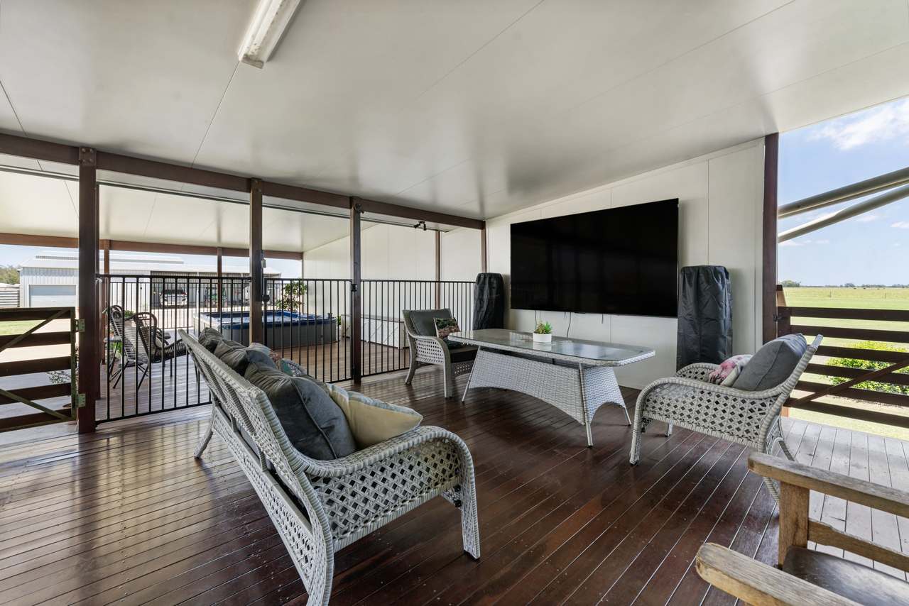 2001 Millmerran Cecil Plains Road, Millmerran Auction by Farmbuy.com - image 11