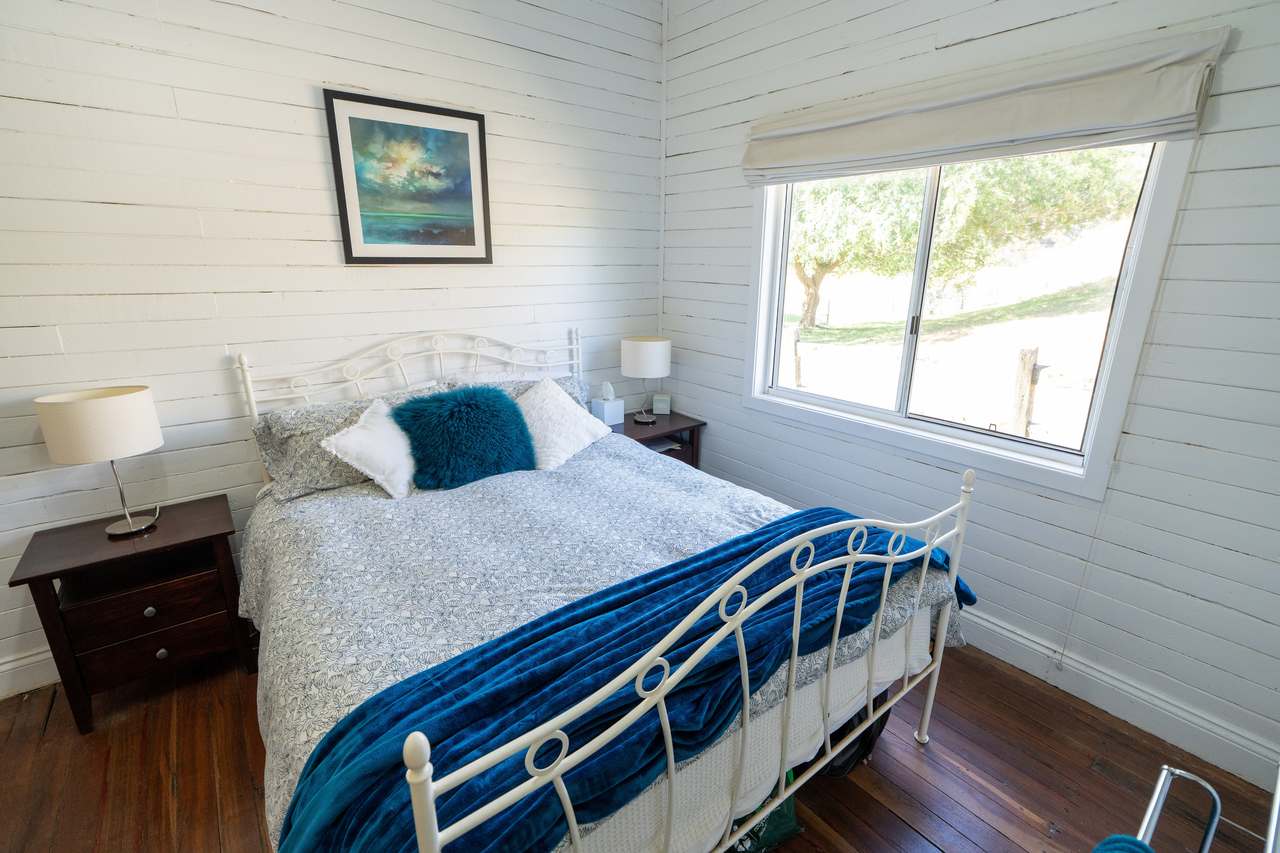 689 Manchester Road, Via Gloucester, Bindera For Sale by Farmbuy.com - image 9