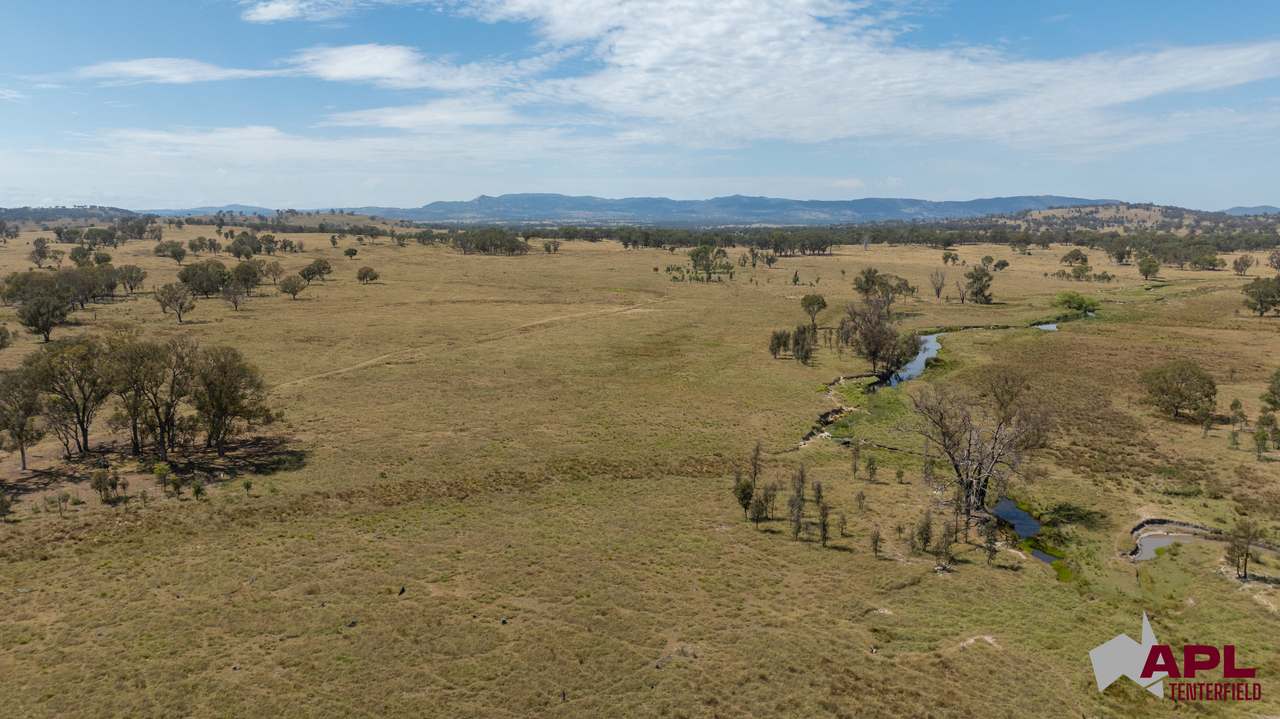 1696 & 1799 New England Highway, Tenterfield Auction by Farmbuy.com - image 12