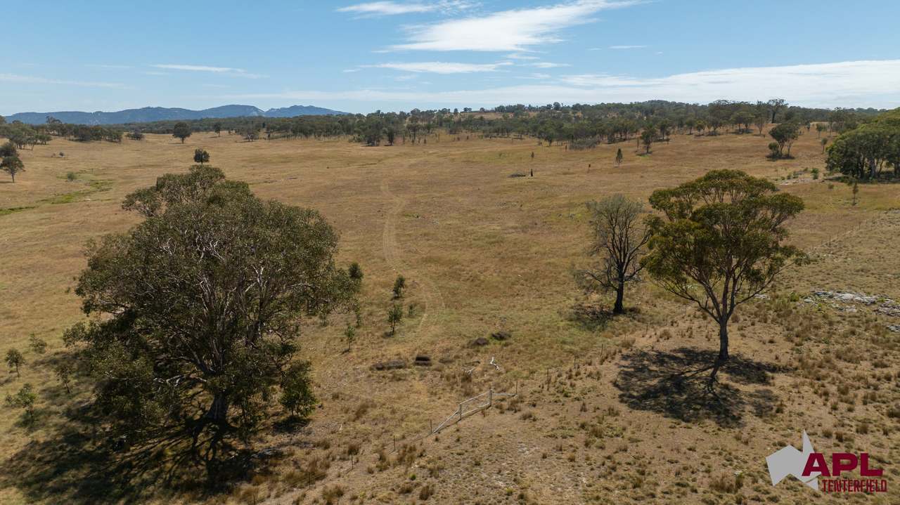 1696 & 1799 New England Highway, Tenterfield Auction by Farmbuy.com - image 31
