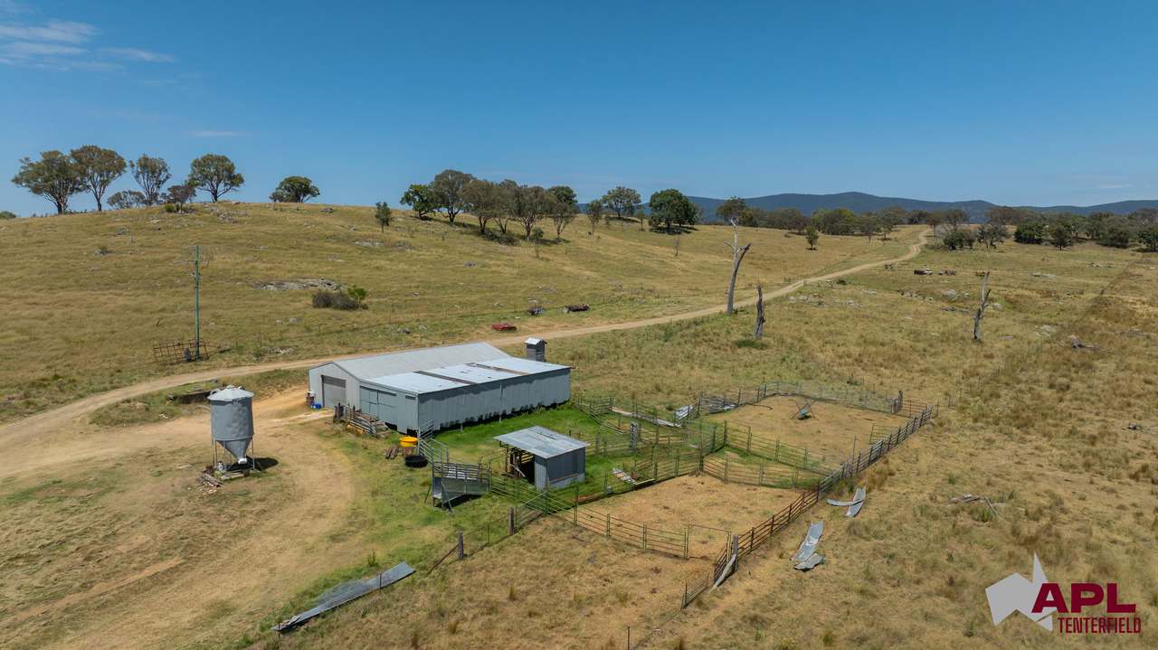 1696 & 1799 New England Highway, Tenterfield Auction by Farmbuy.com - image 20