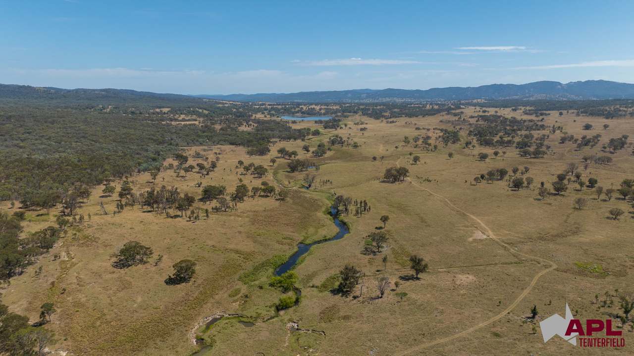 1696 & 1799 New England Highway, Tenterfield Auction by Farmbuy.com - image 11