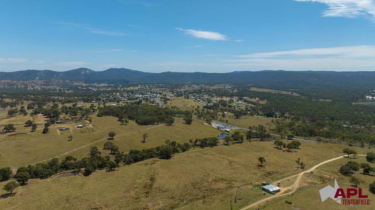 1696 & 1799 New England Highway, Tenterfield Auction by Farmbuy.com - image 4
