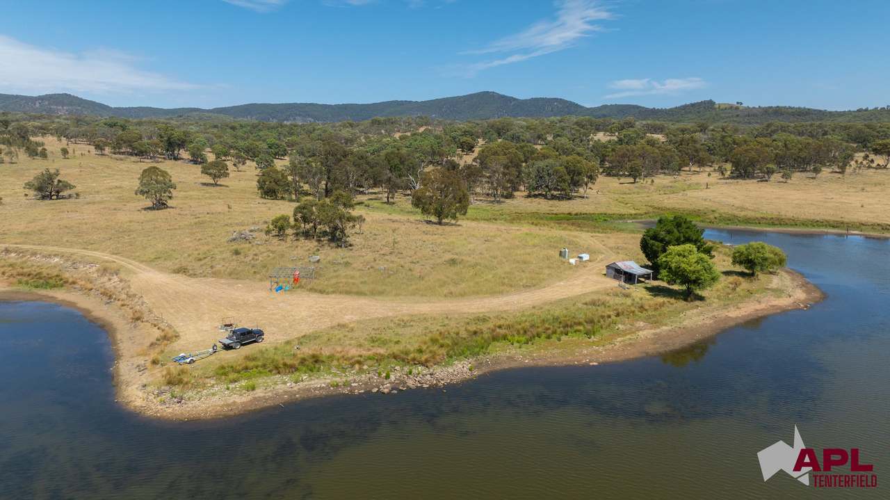 1696 & 1799 New England Highway, Tenterfield Auction by Farmbuy.com - image 22