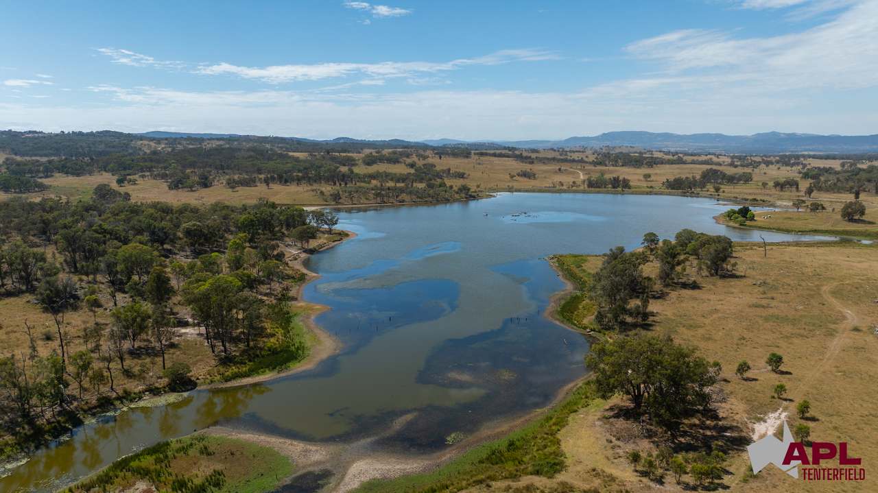 1696 & 1799 New England Highway, Tenterfield Auction by Farmbuy.com - image 8