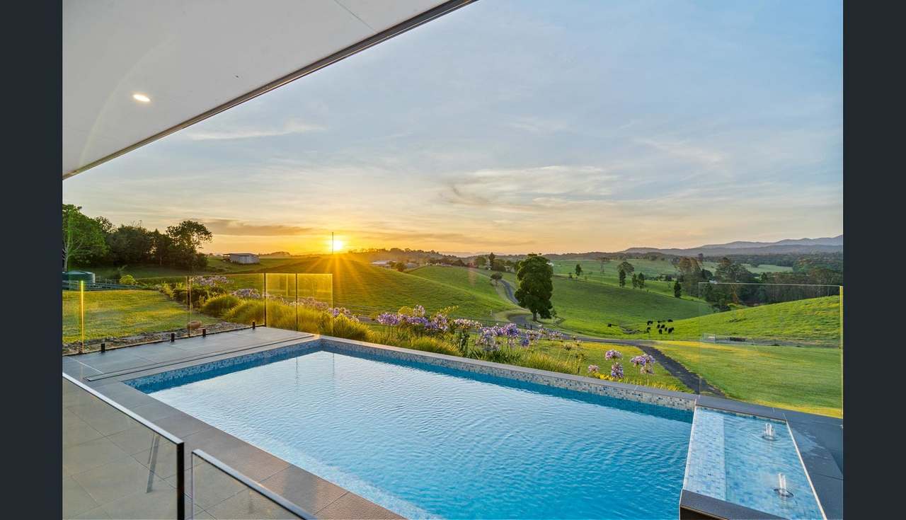 53 Guludu Close, Danbulla For Sale by Farmbuy.com - image 18