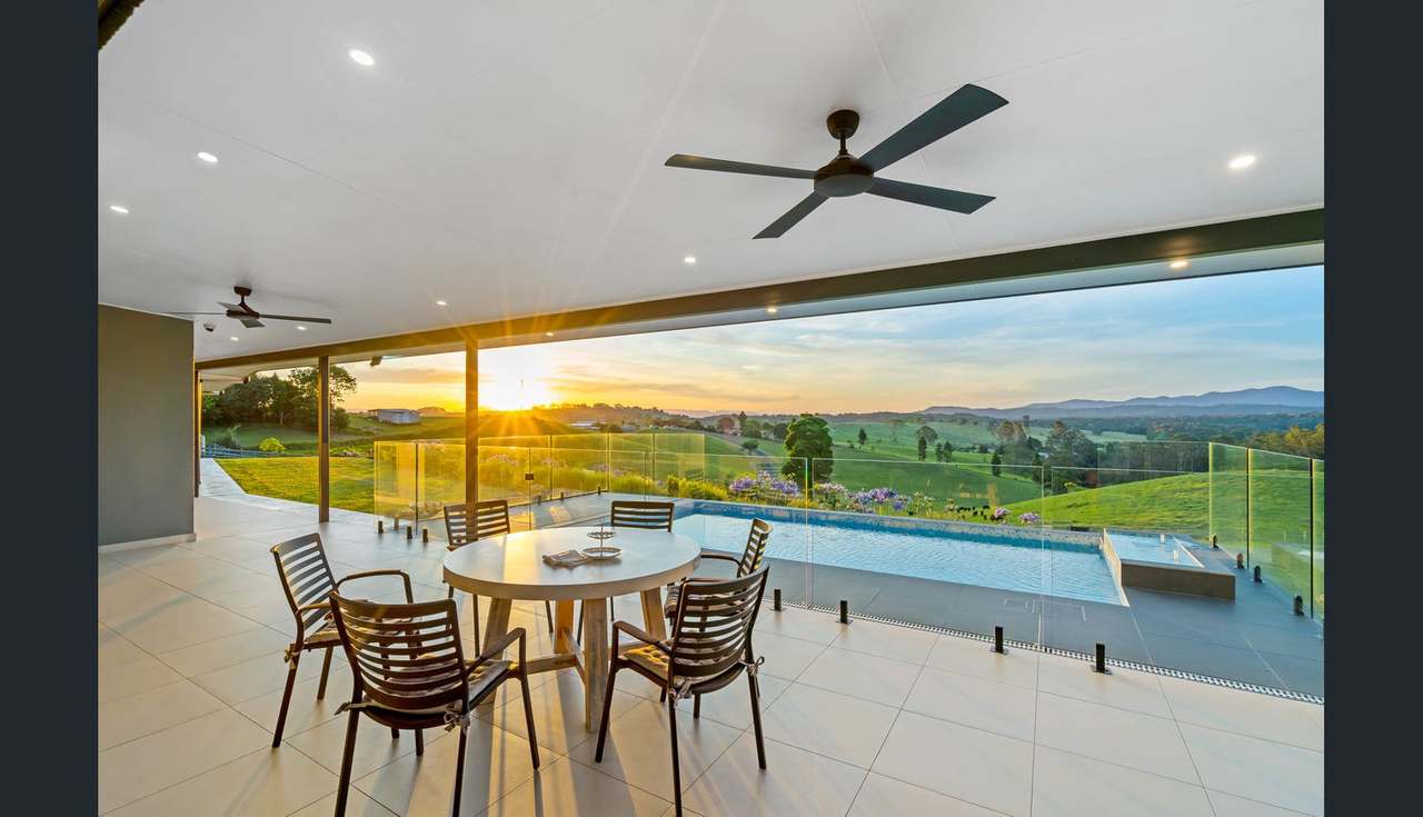 53 Guludu Close, Danbulla For Sale by Farmbuy.com - image 1