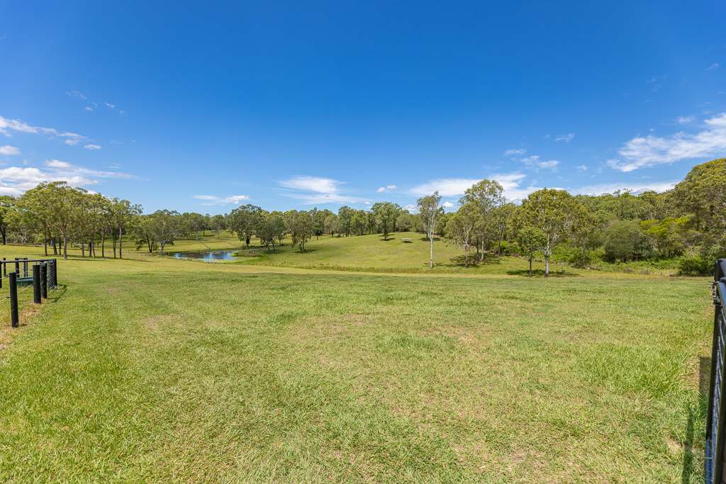 437 Kropp Road, Woodford For Sale by Farmbuy.com - image 25