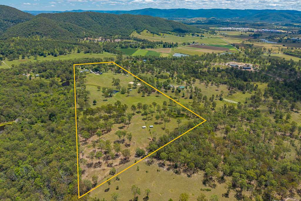 437 Kropp Road, Woodford For Sale by Farmbuy.com - image 28