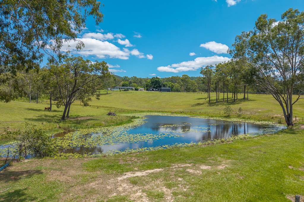 437 Kropp Road, Woodford For Sale by Farmbuy.com - image 32