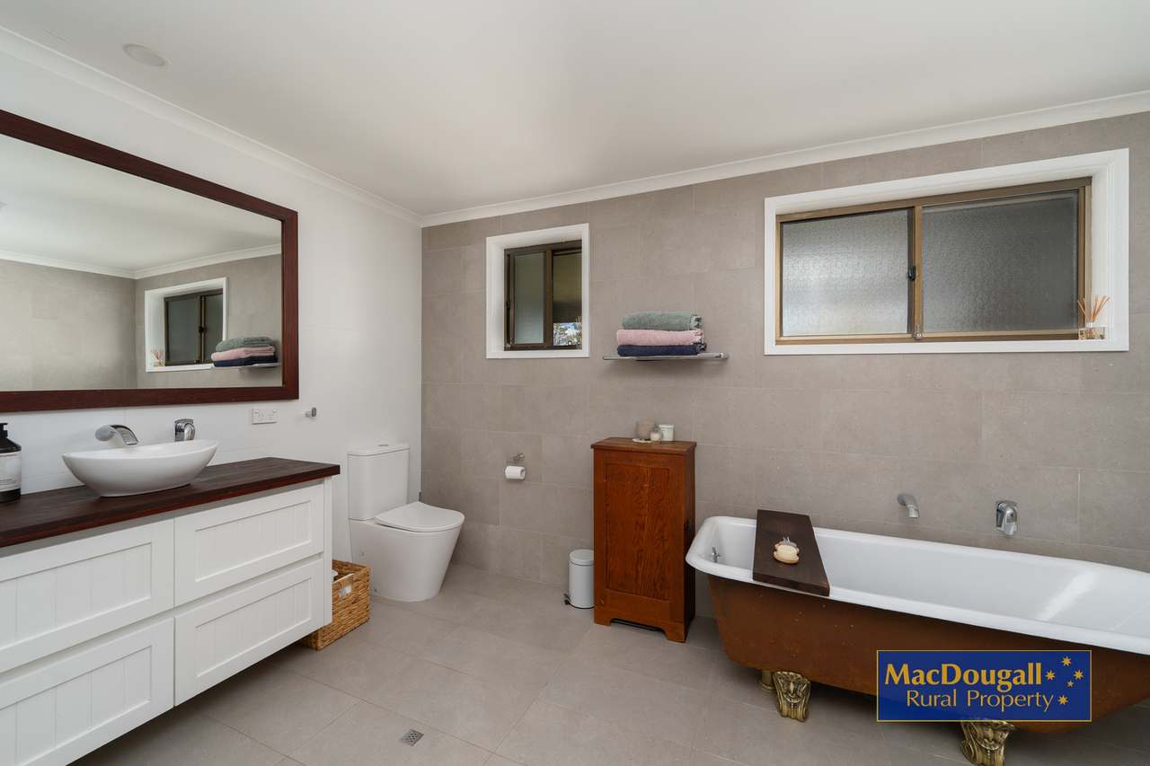 6832 New England Highway, Uralla For Sale by Farmbuy.com - image 15