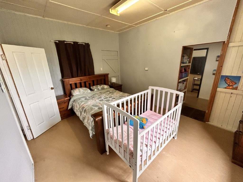 240 Old Dalrymple Road, Breddan For Sale by Farmbuy.com - image 17