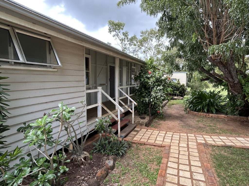 240 Old Dalrymple Road, Breddan For Sale by Farmbuy.com - image 6